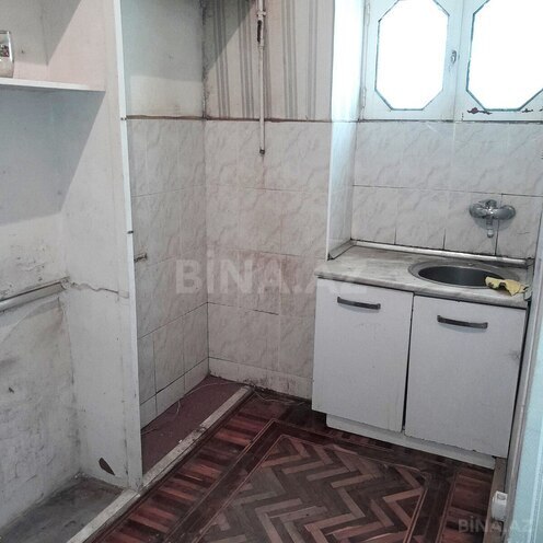 Satılır 2 otaqlı köhnə tikili 60 m², 28 May m., photo 7 from 11