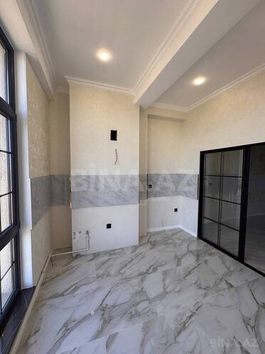 Satılır 2 otaqlı köhnə tikili 56 m², Bakıxanov q., photo 1 from 14