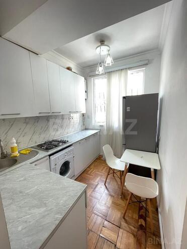 Продаётся 2-комн. вторичка 55 м², Насиминский  р., photo 10 from 17