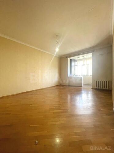 Satılır 3 otaqlı köhnə tikili 95 m², Elmlər Akademiyası m., photo 27 from 29