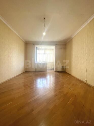Satılır 3 otaqlı köhnə tikili 95 m², Elmlər Akademiyası m., photo 3 from 29