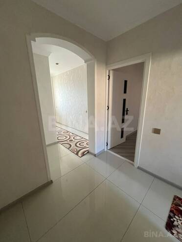Продаётся 2-комн. вторичка 70 м², пос. Бакиханова, photo 1 from 23