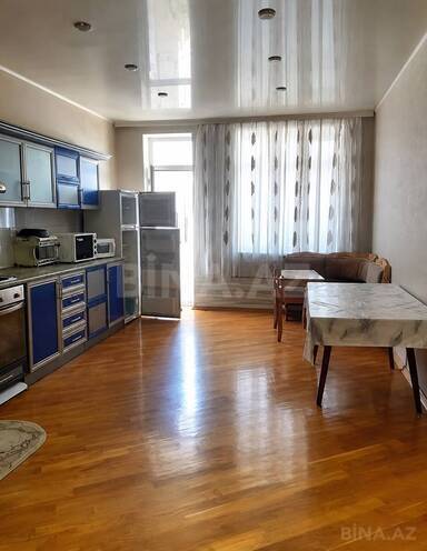 Сдаётся 3-комн. новостройка 130 м², Насиминский  р., photo 7 from 9