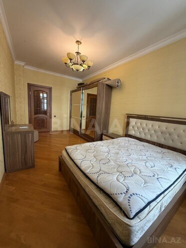 Продаётся 3-комн. новостройка 145 м², м. Низами, photo 7 from 19