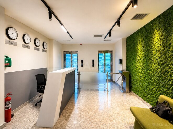 İcarəyə verilir 11 otaqlı ofis 550 m², 28 May m., photo 1 from 7