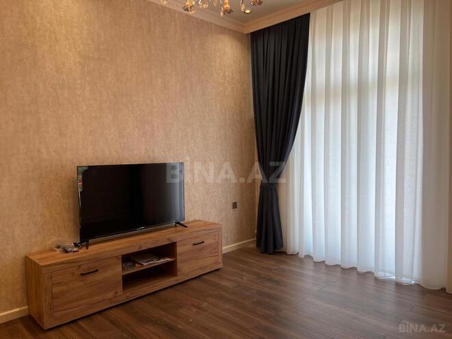 Сдаётся 2-комн. новостройка 72 м², м. Низами, photo 5 from 12
