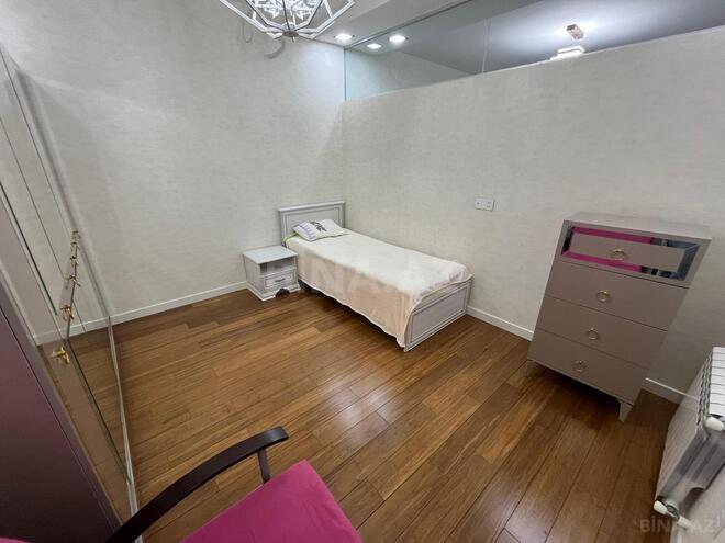 Сдаётся 3-комн. новостройка 110 м², м. 8 ноября, photo 17 from 32