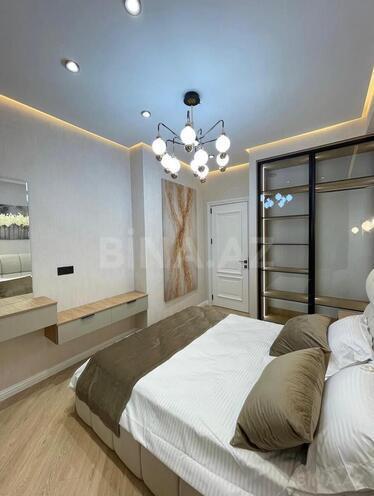 Сдаётся 2-комн. новостройка 70 м², м. 8 ноября, photo 8 from 19