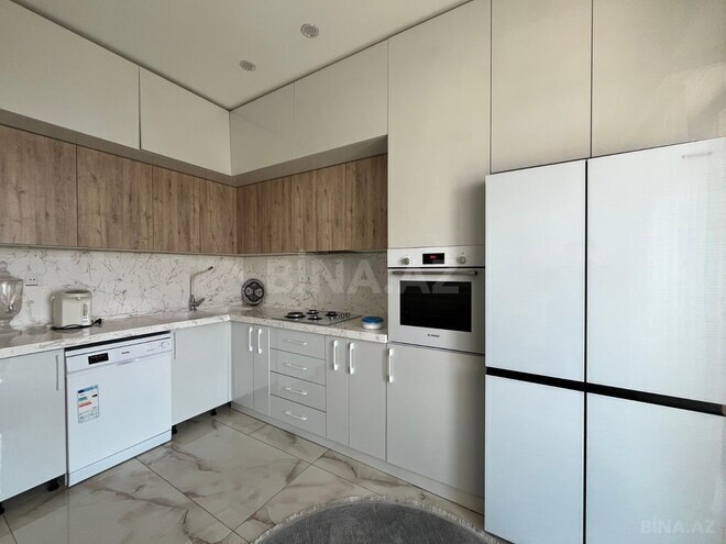 Сдаётся 3-комн. новостройка 145 м², м. 8 ноября, photo 12 from 25