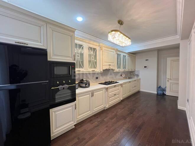 Продаётся 4-комн. новостройка 180 м², м. Элмляр Академиясы, photo 7 from 11
