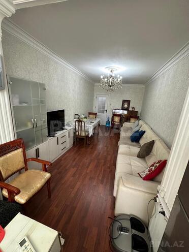 Продаётся 2-комн. вторичка 60 м², м. Ази Асланов, photo 6 from 13