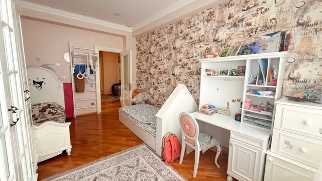 Сдаётся 3-комн. новостройка 136 м², м. Элмляр Академиясы, photo 9 from 13