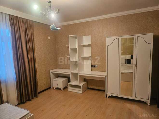 Сдаётся 3-комн. новостройка 140 м², м. Нариман Нариманов, photo 7 from 14