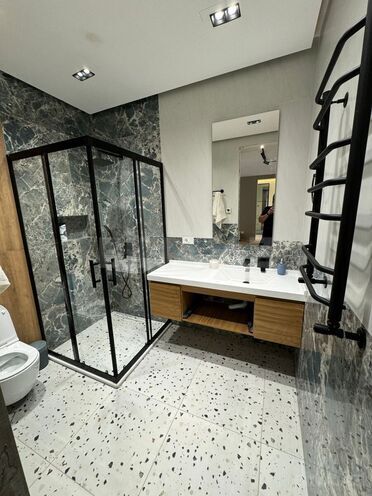 Сдаётся 3-комн. новостройка 145 м², м. 8 ноября, photo 21 from 30