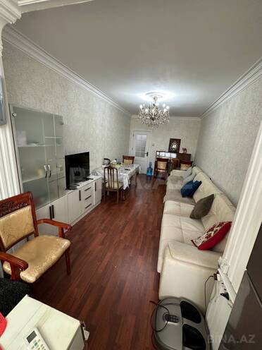 Продаётся 3-комн. вторичка 65 м², м. Ази Асланов, photo 6 from 13