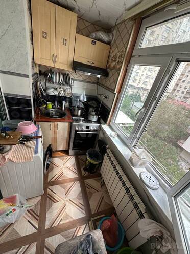 Продаётся 3-комн. вторичка 65 м², м. Ази Асланов, photo 11 from 13