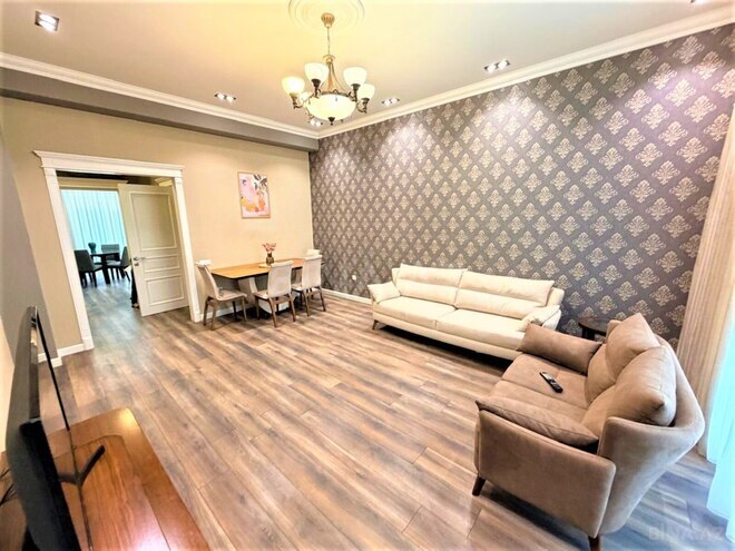 İcarəyə verilir 2 otaqlı yeni tikili 90 m², Ağ şəhər q., photo 4 from 12