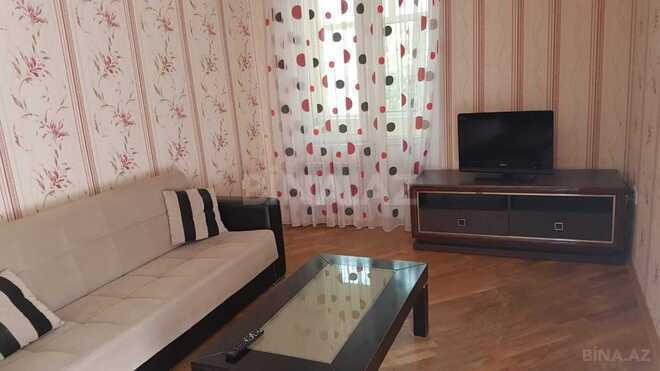 Satılır 2 otaqlı köhnə tikili 60 m², Nərimanov r., photo 6 from 23