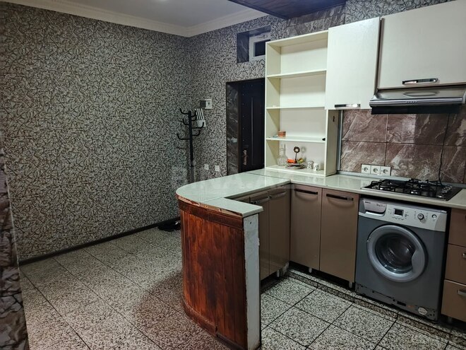 Продаётся 2-комн. вторичка 55 м², м. Ази Асланов, photo 5 from 14