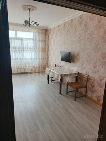 Продаётся 2-комн. вторичка 55 м², м. Ази Асланов, photo 4 from 14