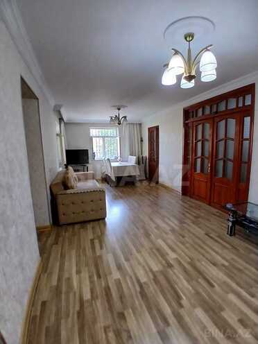 Продаётся 3-комн. вторичка 110 м², Абшеронcкий  р., photo 3 from 23