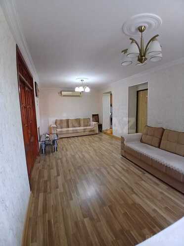 Продаётся 3-комн. вторичка 110 м², Абшеронcкий  р., photo 6 from 23