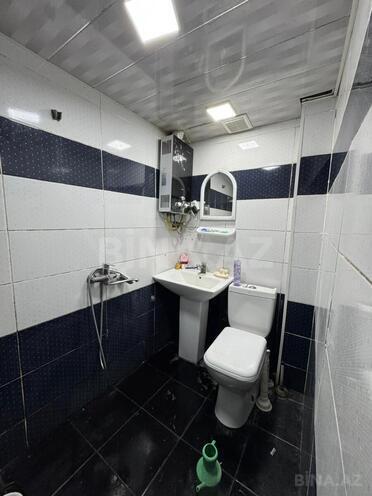 Продаётся 2-комн. вторичка 30 м², м. Иншаатчылар, photo 12 from 14