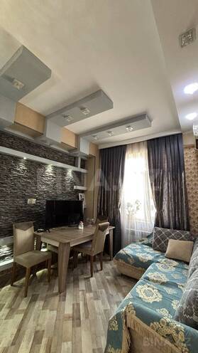 Продаётся 3-комн. новостройка 70 м², Абшеронcкий  р., photo 1 from 12