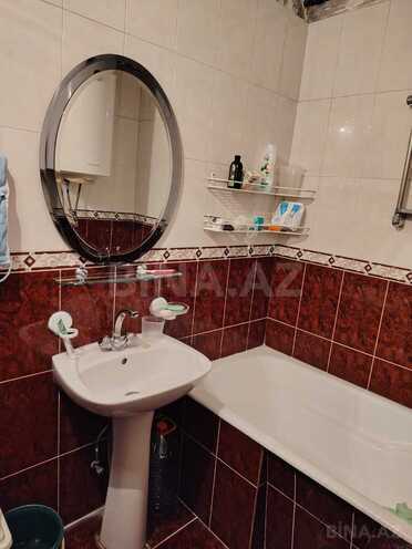 Satılır 3 otaqlı köhnə tikili 75 m², 8 Noyabr m., photo 3 from 14