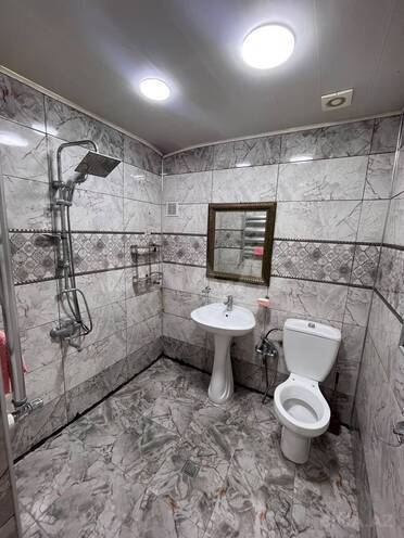 İcarəyə verilir 4 otaqlı köhnə tikili 110 m², 28 May m., photo 12 from 15