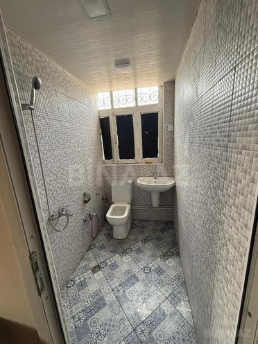 Сдаётся 7-комн. офис 200 м², м. Низами, photo 17 from 20