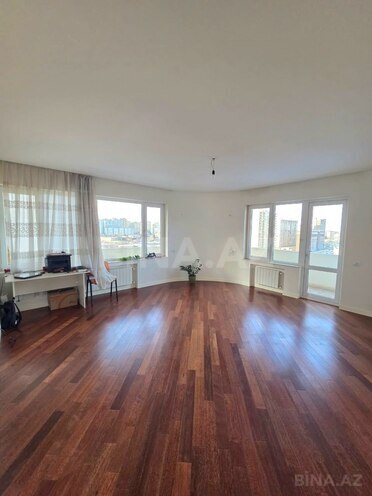 Satılır 2 otaqlı yeni tikili 106 m², 8 Noyabr m., photo 1 from 11