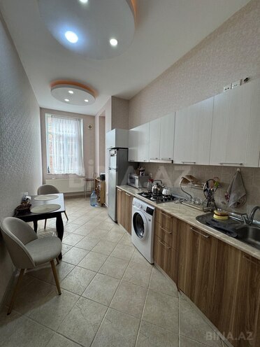 İcarəyə verilir 3 otaqlı yeni tikili 115 m², 28 May m., photo 11 from 16