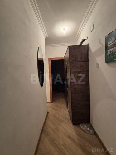 Satılır 1 otaqlı köhnə tikili 31 m², İnşaatçılar m., photo 1 from 10