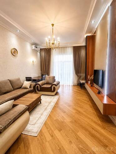 Satılır 2 otaqlı yeni tikili 73 m², Gənclik m., photo 1 from 13