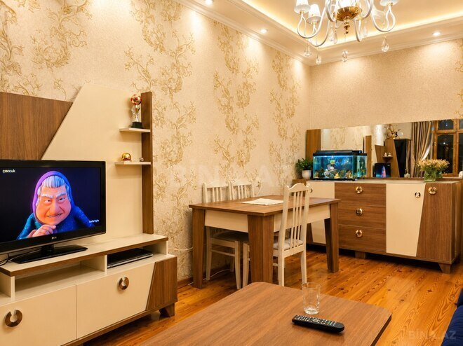Satılır 3 otaqlı köhnə tikili 85 m², Xalqlar Dostluğu m., photo 3 from 18