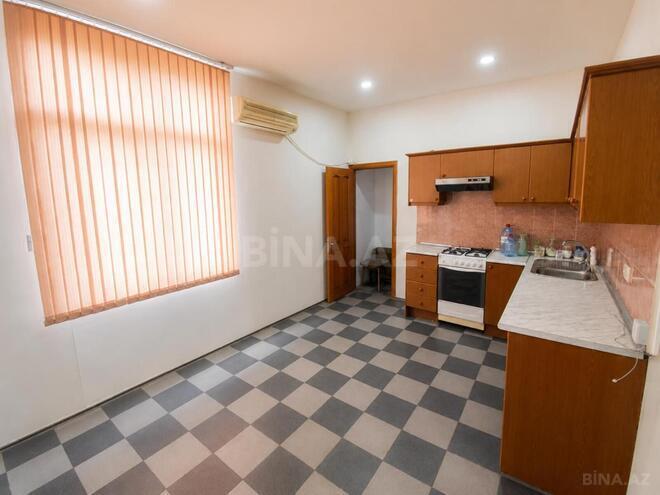 Продаётся 3-комн. вторичка 108 м², м. Сахил, photo 9 from 13