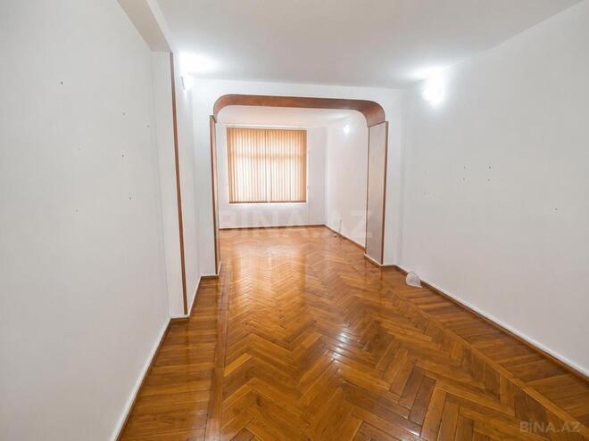 Продаётся 3-комн. вторичка 108 м², м. Сахил, photo 6 from 13