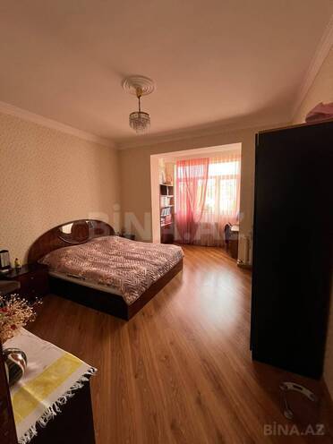 Продаётся 2-комн. вторичка 62 м², м. Элмляр Академиясы, photo 5 from 12