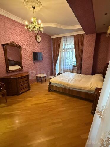 Satılır 4 otaqlı yeni tikili 170 m², 28 May m., photo 3 from 19