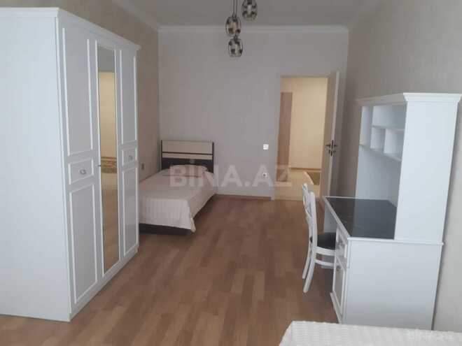 Сдаётся 3-комн. новостройка 130 м², м. Нариман Нариманов, photo 25 from 32