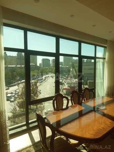 Сдаётся 3-комн. новостройка 130 м², м. Нариман Нариманов, photo 4 from 32
