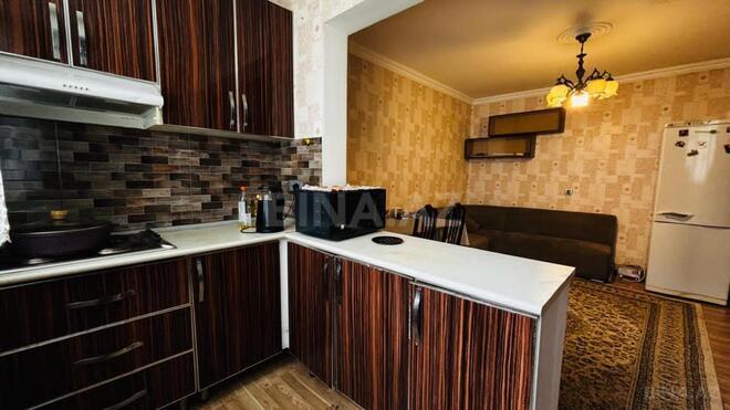 Satılır 3 otaqlı köhnə tikili 90 m², Şah İsmayıl Xətai m., photo 12 from 18