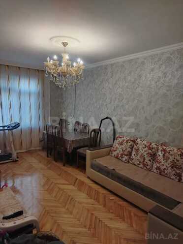 Продаётся 2-комн. вторичка 60 м², пос. Ени Гюнешли, photo 3 from 11