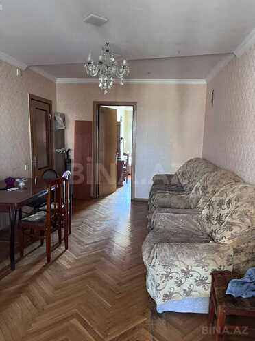 Продаётся 3-комн. вторичка 55 м², м. 20 января, photo 1 from 7