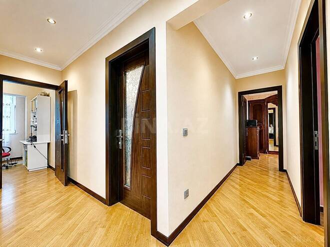Satılır 5 otaqlı köhnə tikili 120 m², Qara Qarayev m., photo 8 from 11