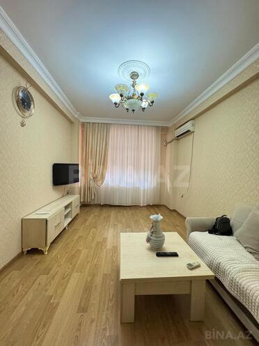 Продаётся 2-комн. новостройка 60 м², м. Ази Асланов, photo 1 from 12