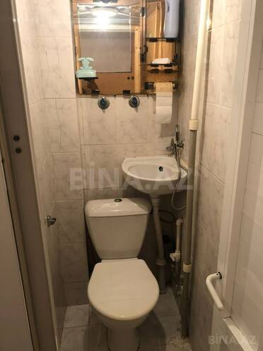 İcarəyə verilir 3 otaqlı köhnə tikili 70 m², Qara Qarayev m., photo 13 from 14