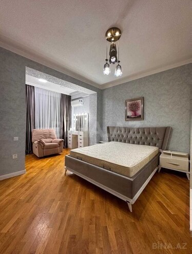 Продаётся 3-комн. новостройка 113 м², м. Низами, photo 3 from 11