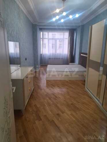 İcarəyə verilir 3 otaqlı yeni tikili 125 m², Gənclik m., photo 3 from 10
